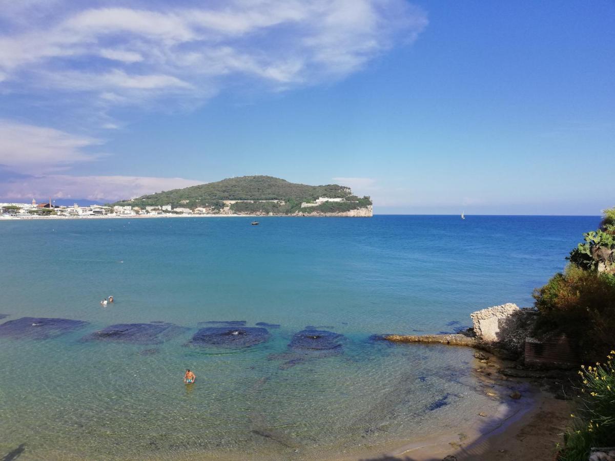 Brezza Di Mare Gaeta B&B ภายนอก รูปภาพ