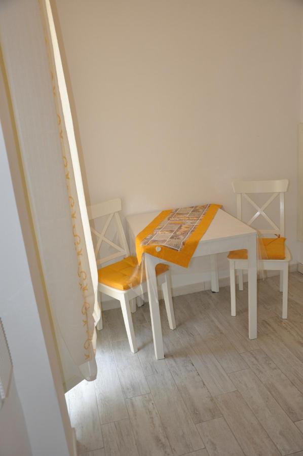 Brezza Di Mare Gaeta B&B ภายนอก รูปภาพ