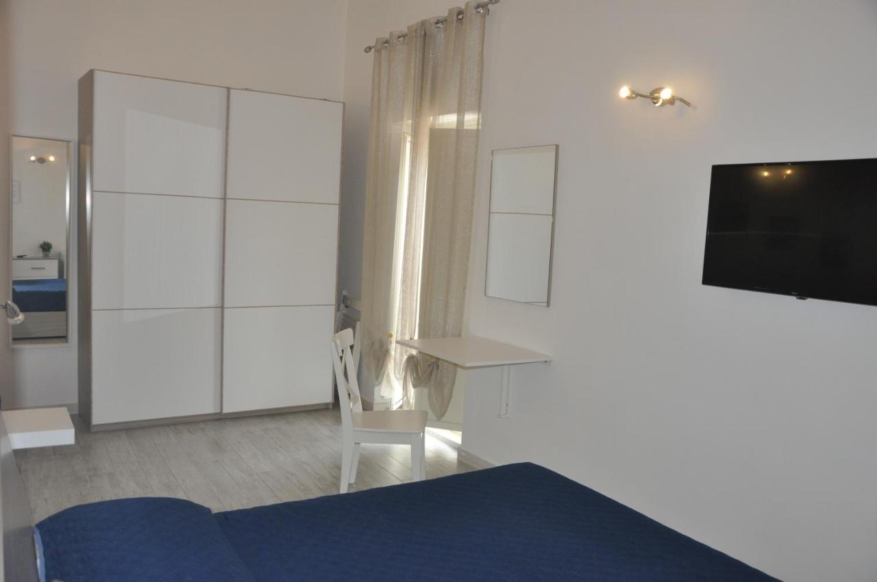 Brezza Di Mare Gaeta B&B ภายนอก รูปภาพ