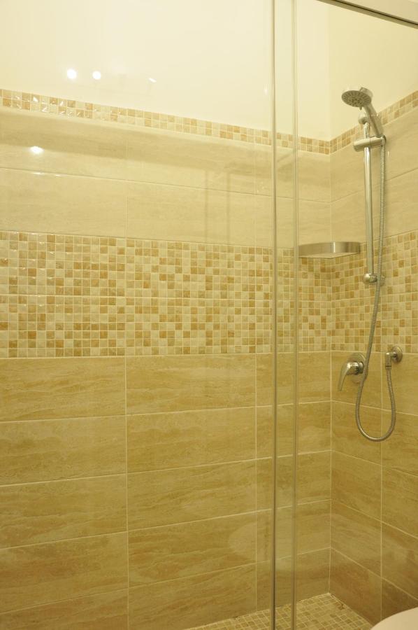 Brezza Di Mare Gaeta B&B ภายนอก รูปภาพ